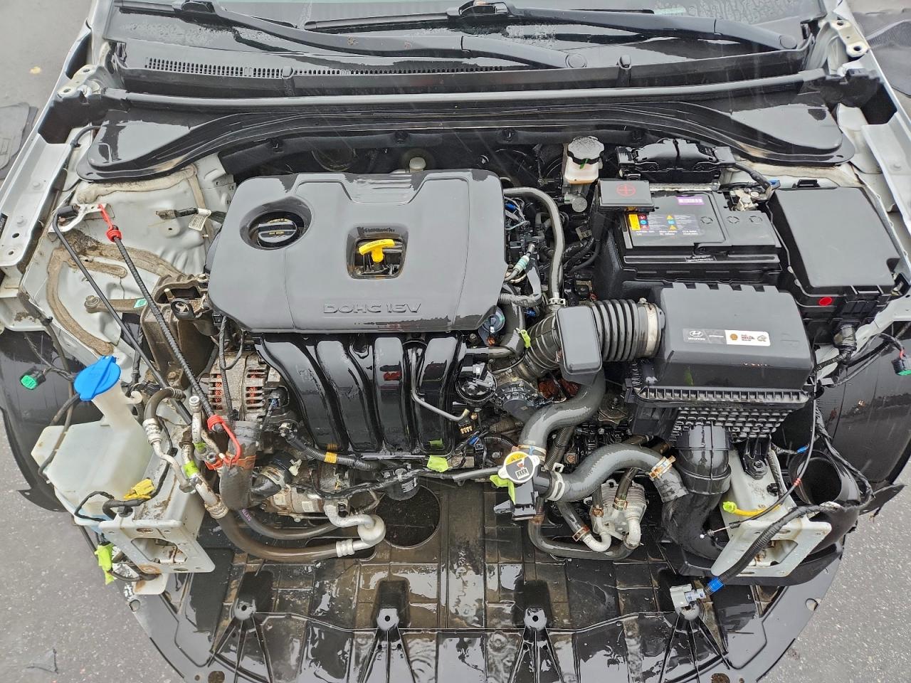 Hyundai ELANTRA Se Image 8