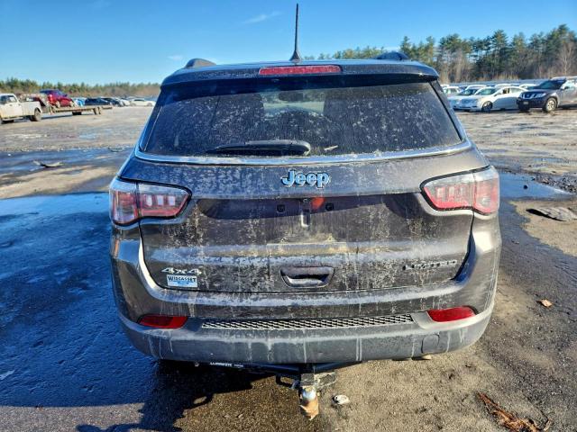 Jeep Compass Limited Image 8