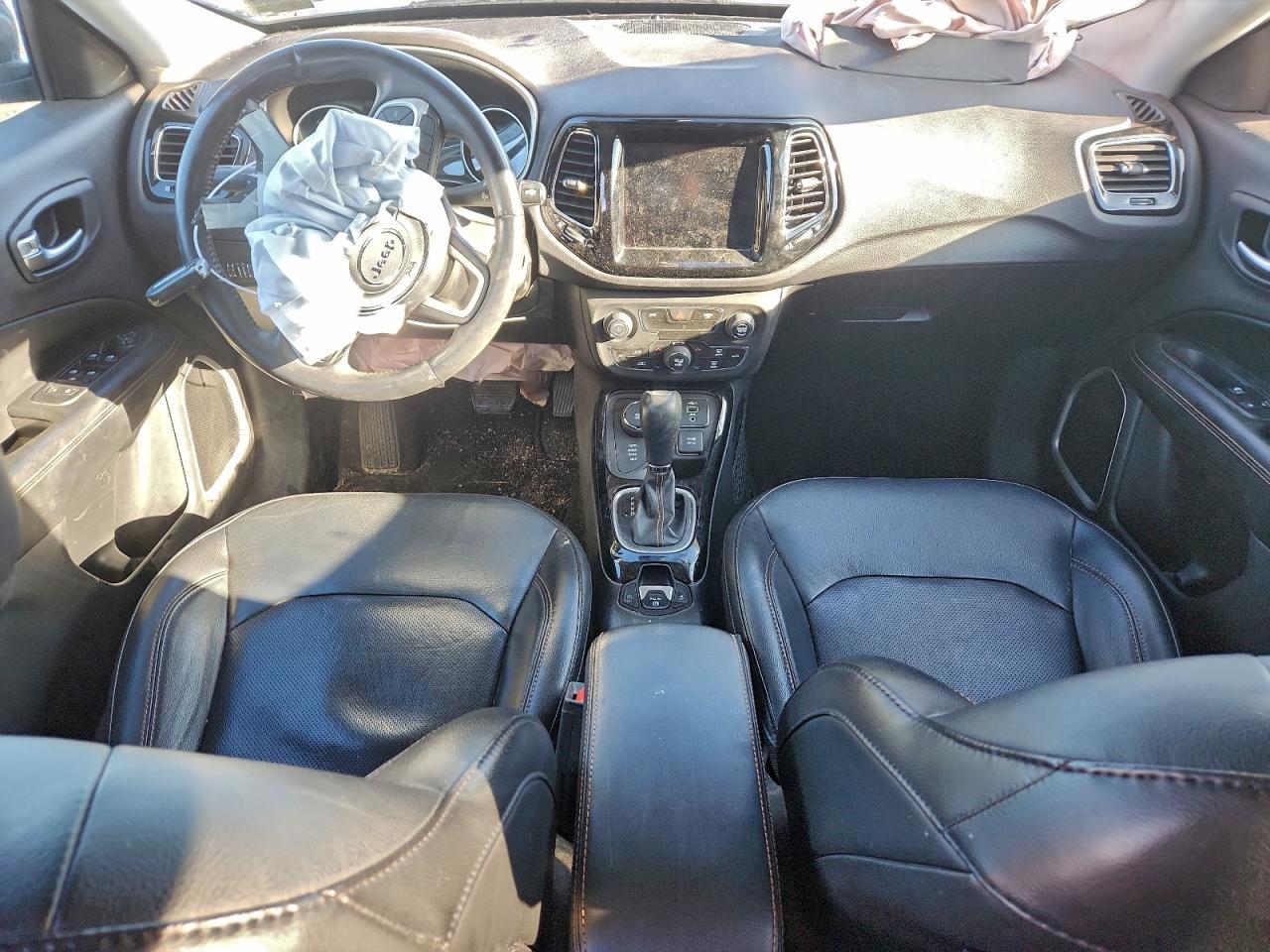 Jeep Compass Limited Image 12