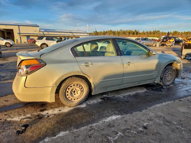 Nissan Altima Hybrid Image 4