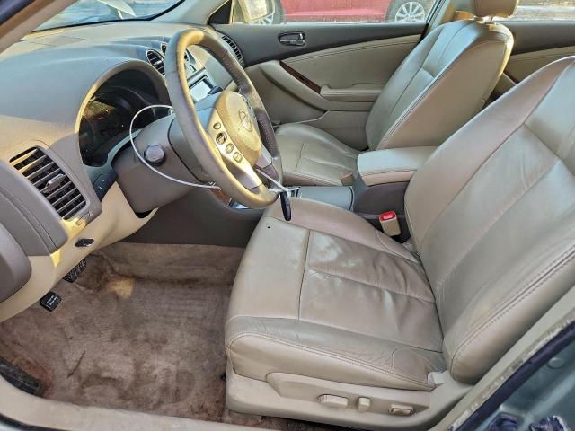 Nissan Altima Hybrid Image 6