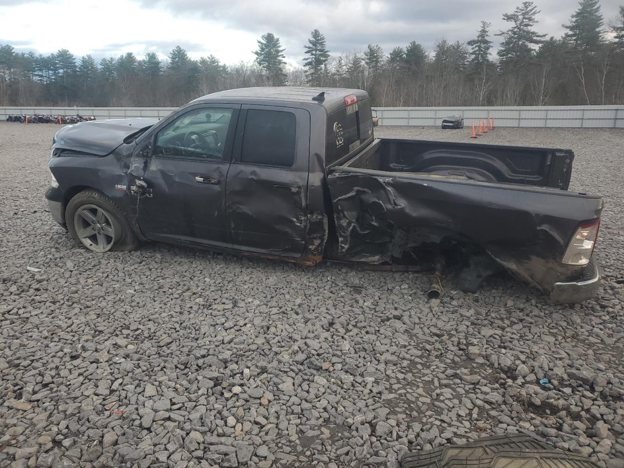 Ram 1500 Slt Image 5