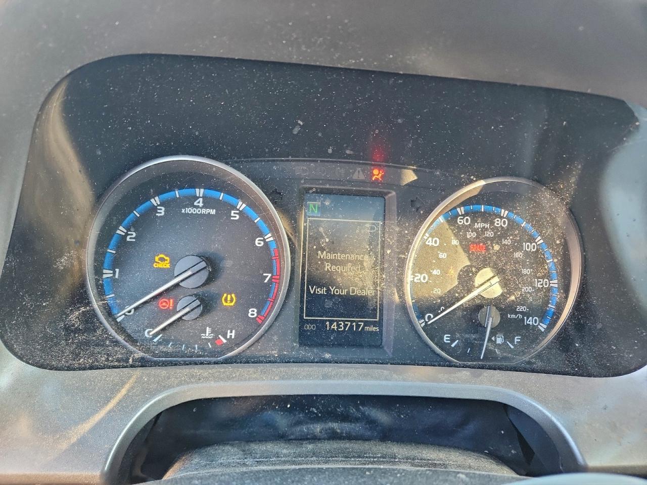 Toyota RAV4 Adventure Image 12