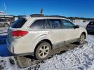 Subaru Outback 2.5i Image 10