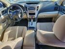 Subaru Outback 2.5i Image 6