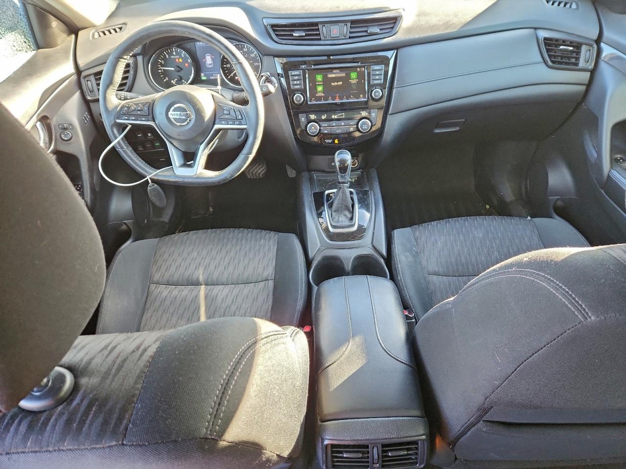 Nissan Rogue S Image 8