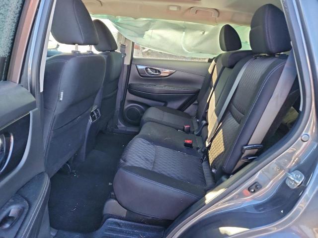 Nissan Rogue S Image 7