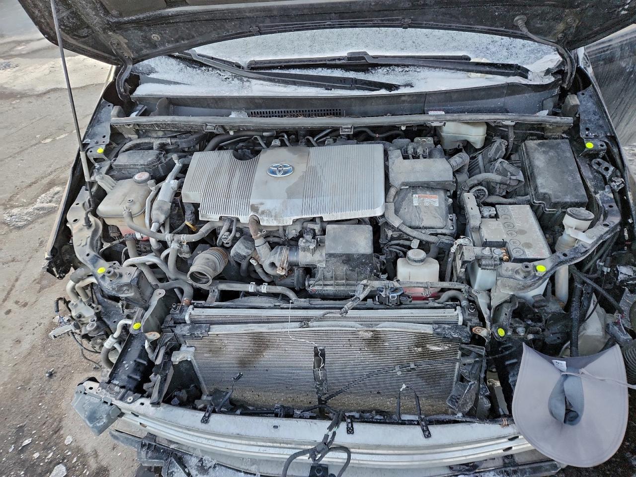 Toyota Prius Le Image 13