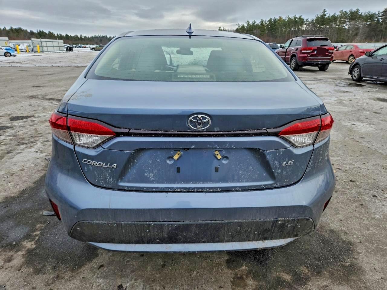 Toyota Corolla Le Image 2