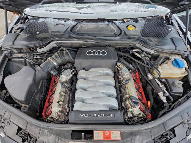 Audi A8 4.2 Quattro Image 4