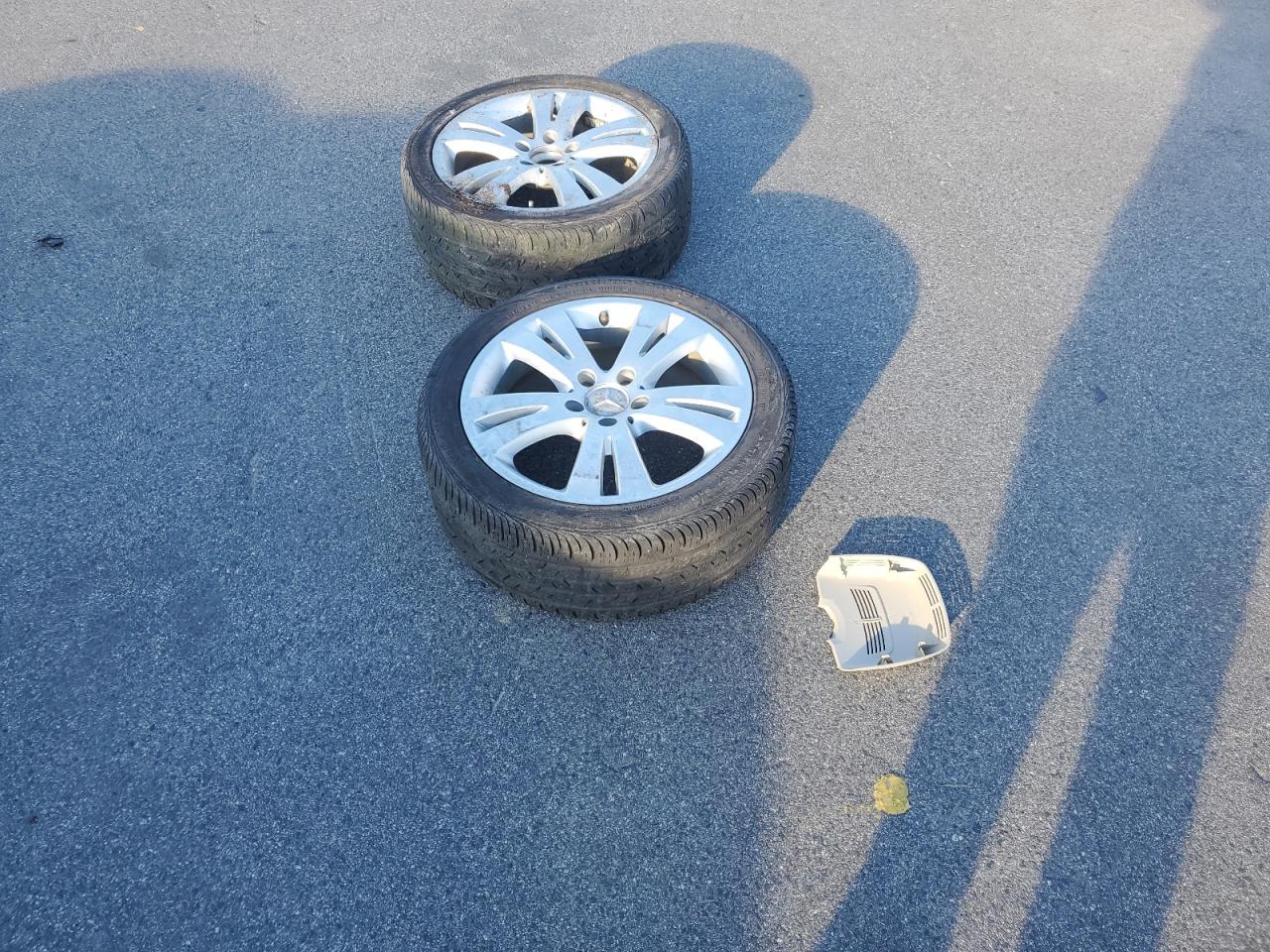 Mercedes-Benz Cls-class 550 4matic Image 4