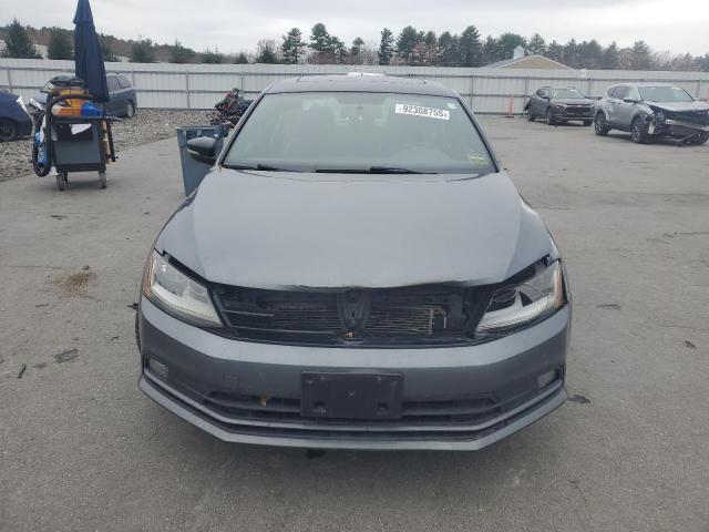 Volkswagen Jetta Sport Image 9