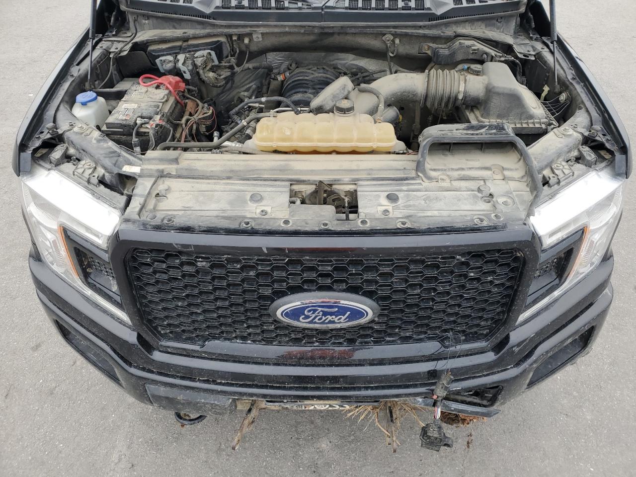 Ford F-150 Supercrew Image 12