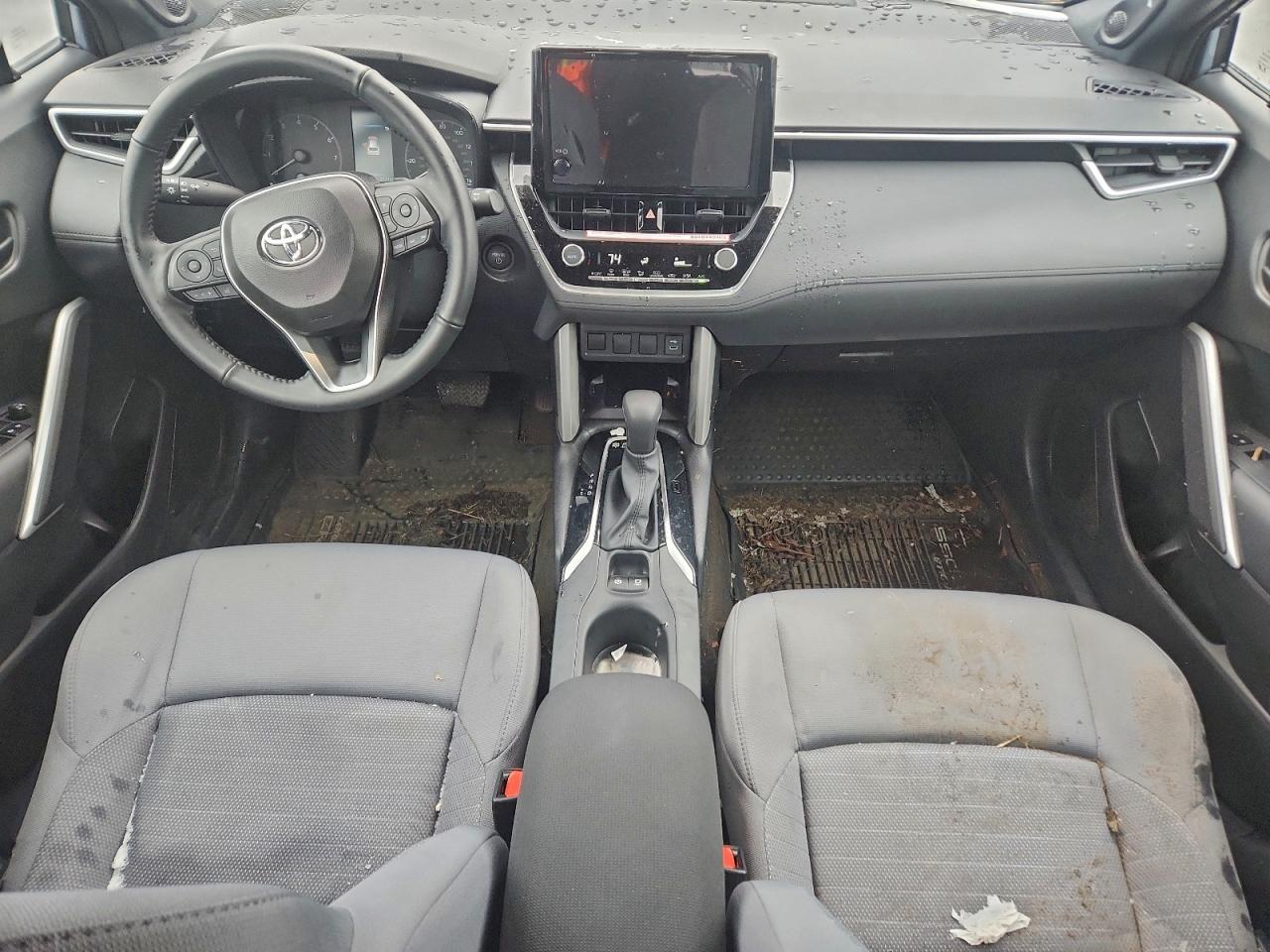 Toyota Corolla Se Image 11