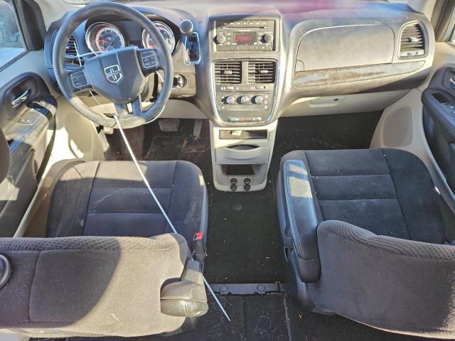 Dodge Caravan Se Image 4