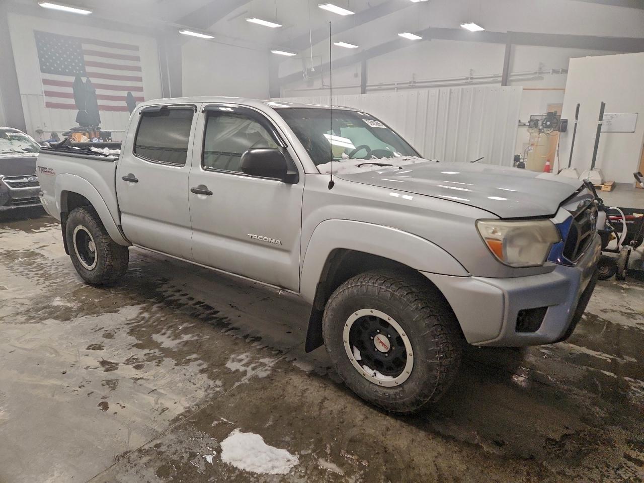 Toyota Tacoma Double Cab Image 10