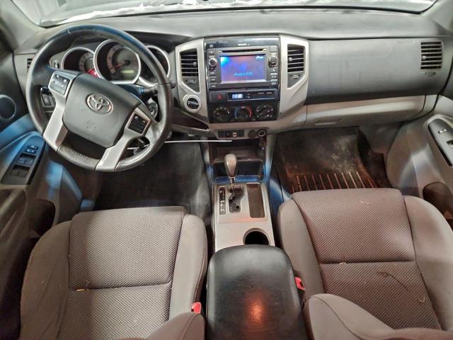 Toyota Tacoma Double Cab Image 7