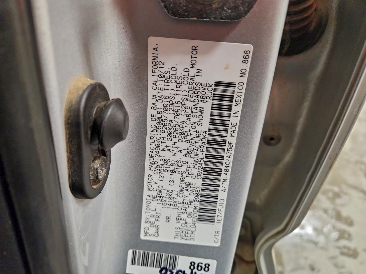 Toyota Tacoma Double Cab Image 9