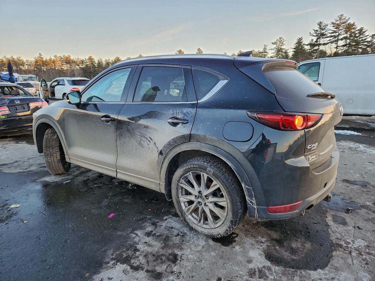 Mazda Cx Grand Touring Image 5