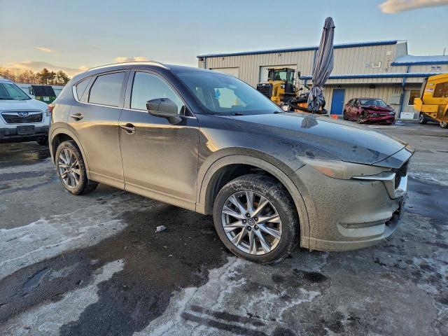 Mazda Cx Grand Touring Image 4