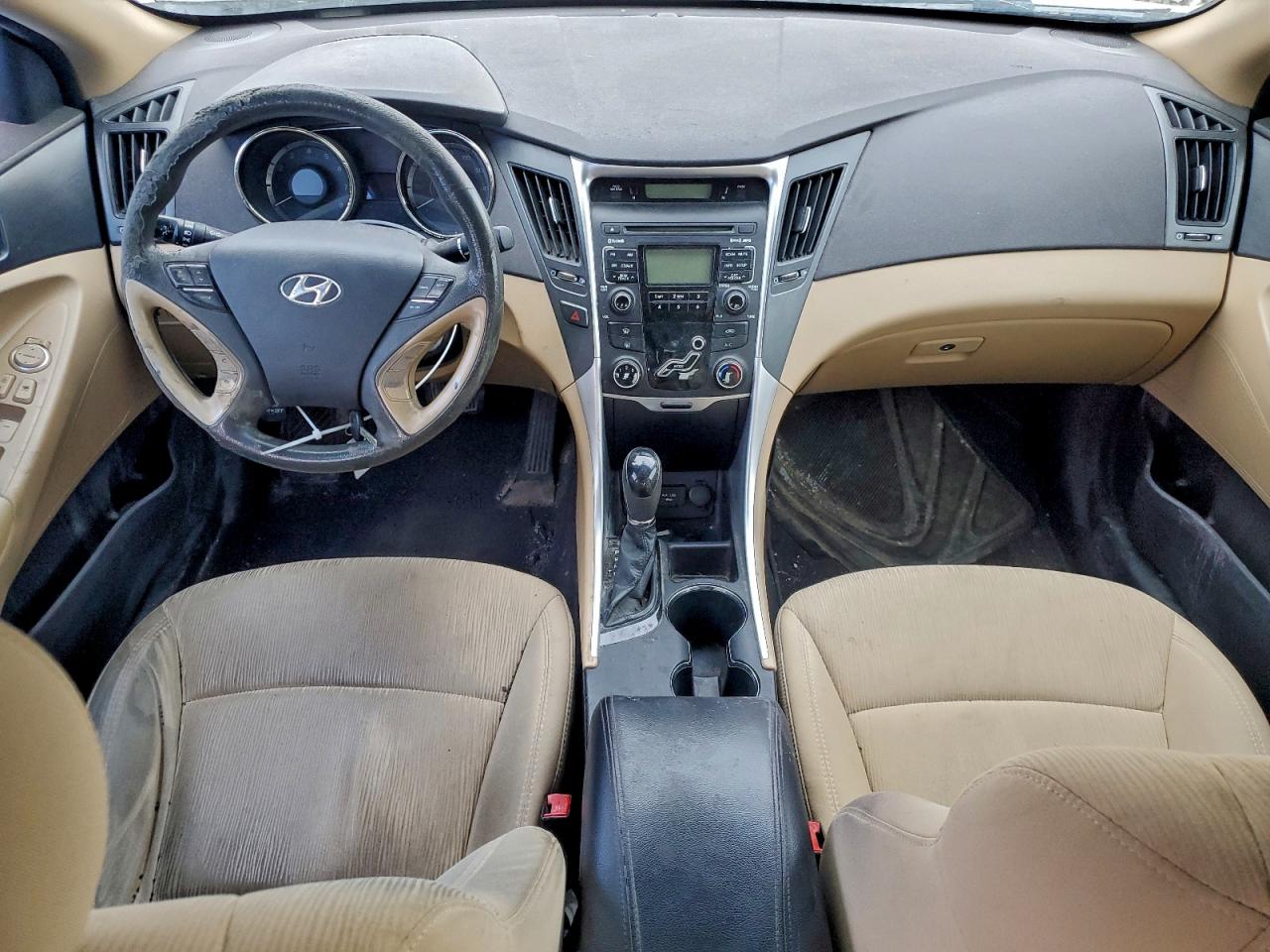 Hyundai SONATA Gls Image 9