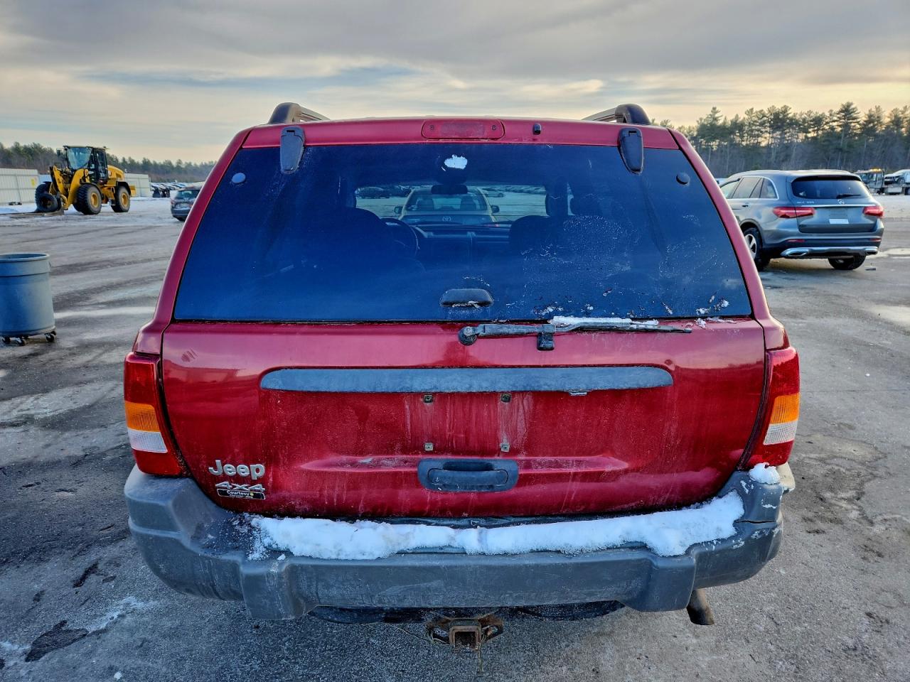 Jeep Grand Cherokee Laredo Image 3