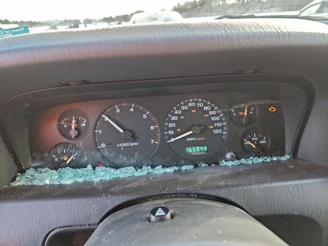 Jeep Grand Cherokee Laredo Image 4