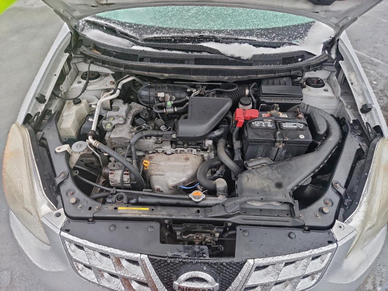 Nissan Rogue S Image 5