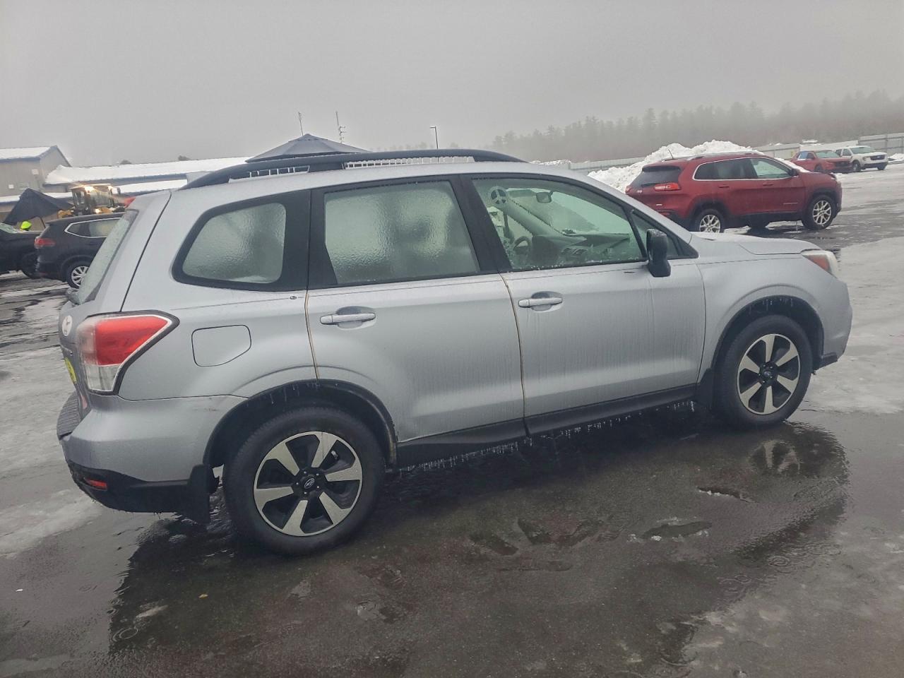 Subaru Forester 2.5i Image 8