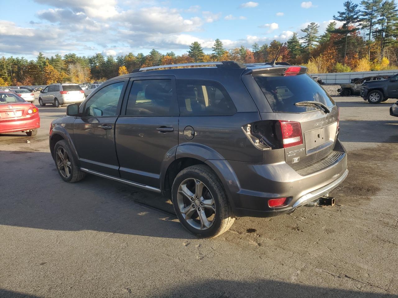 Dodge Journey Crossroad Image 2