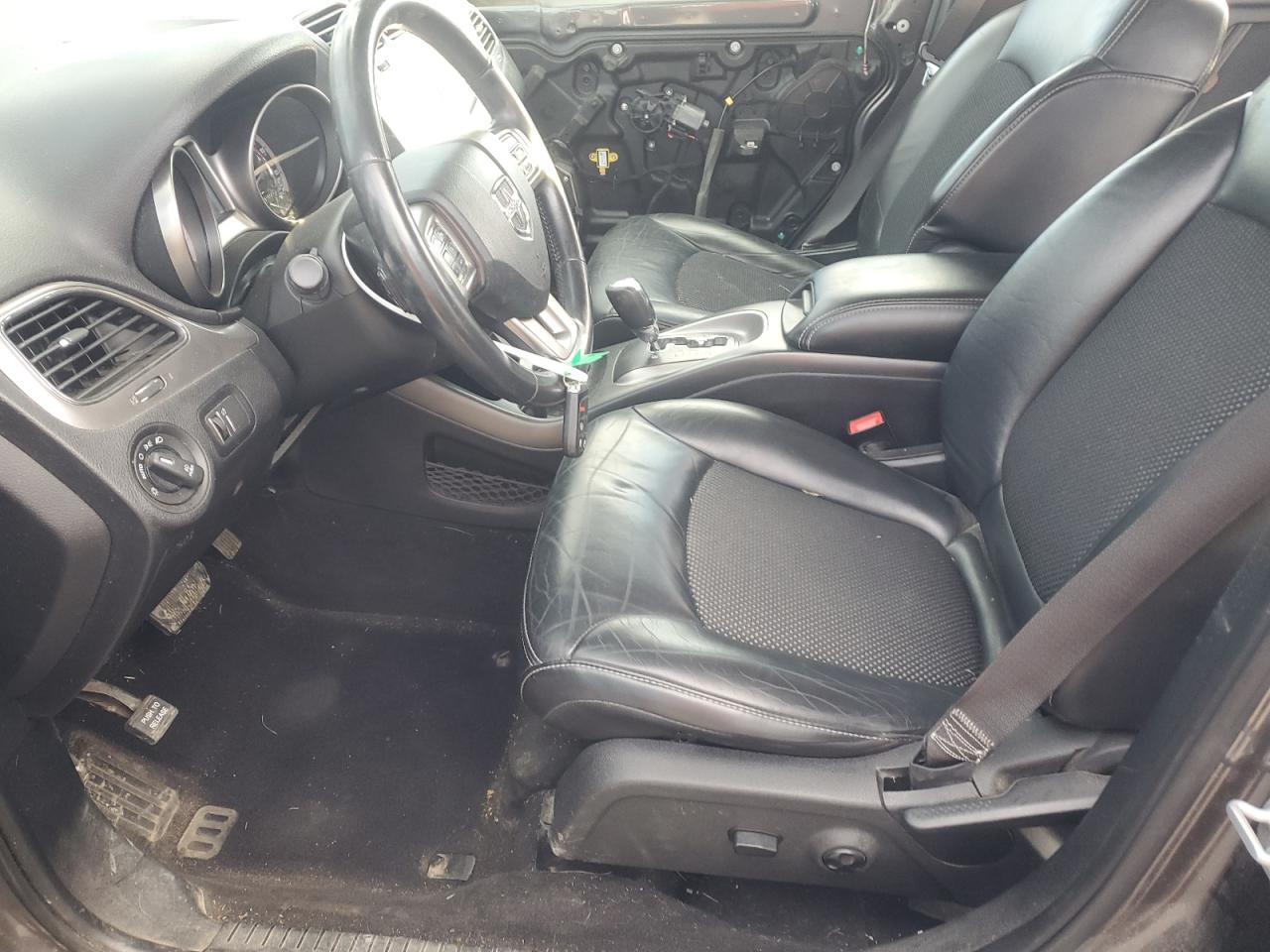 Dodge Journey Crossroad Image 13