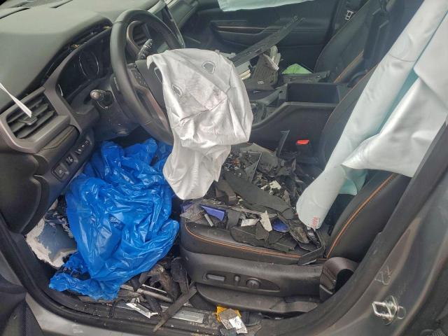 GMC Acadia At4 Image 8