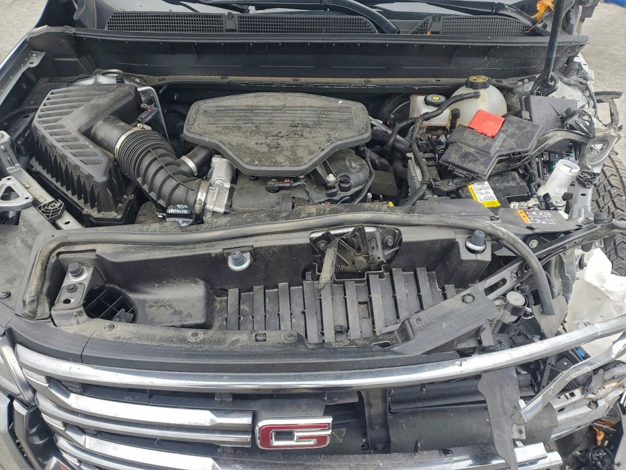 GMC Acadia At4 Image 11