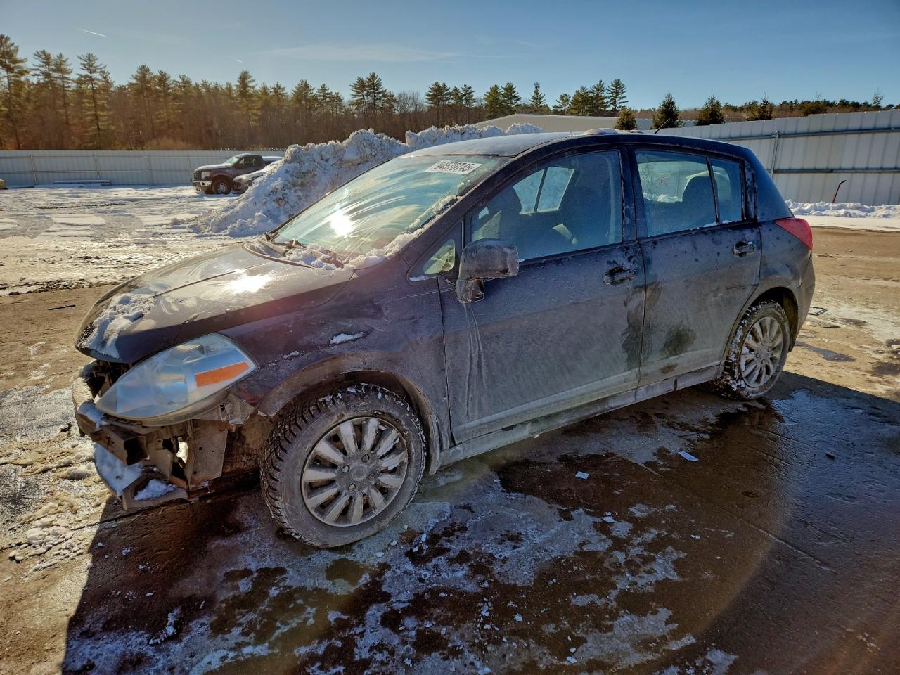 Nissan Versa S Image 1