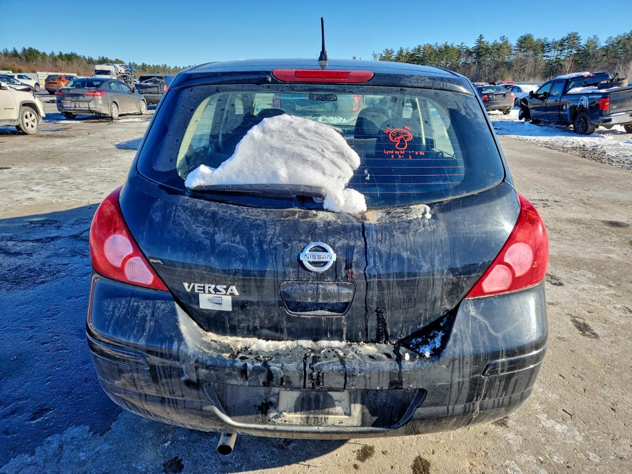 Nissan Versa S Image 5