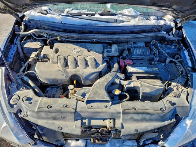 Nissan Versa S Image 12