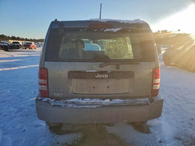 Jeep Liberty Sport Image 6