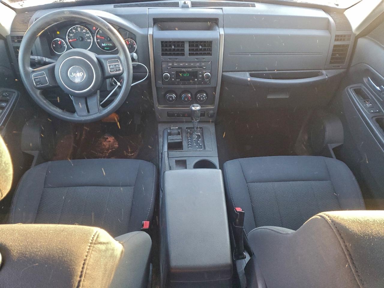 Jeep Liberty Sport Image 7