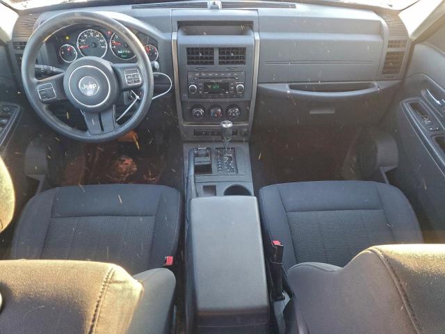 Jeep Liberty Sport Image 7