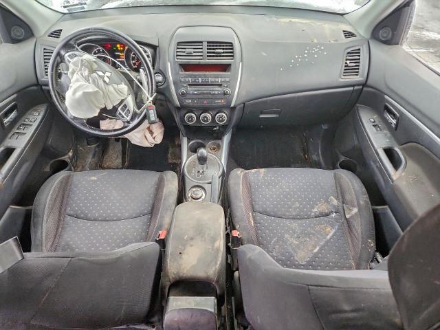 Mitsubishi Outlander Se Image 5