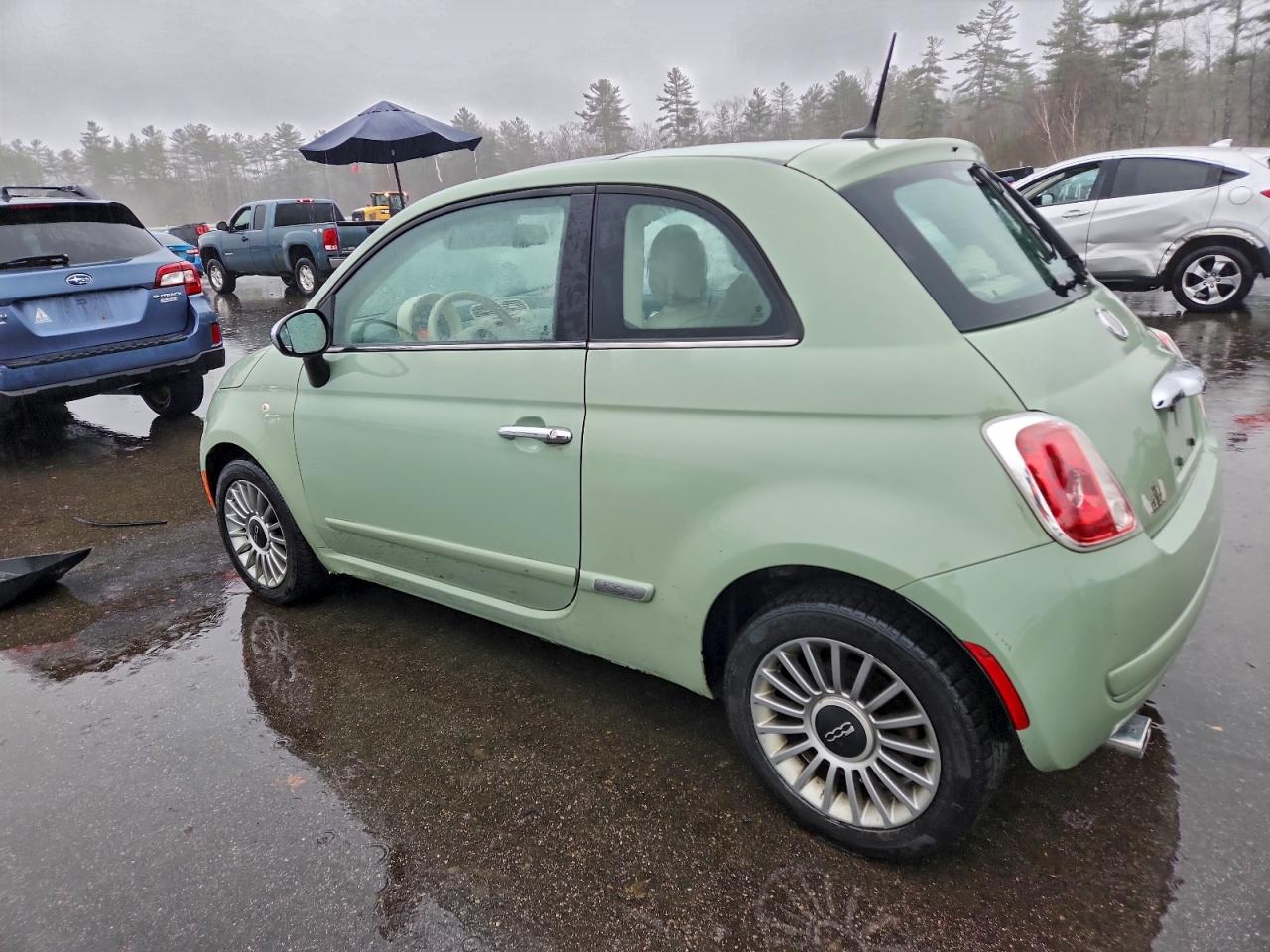 FIAT 500 Lounge Image 6
