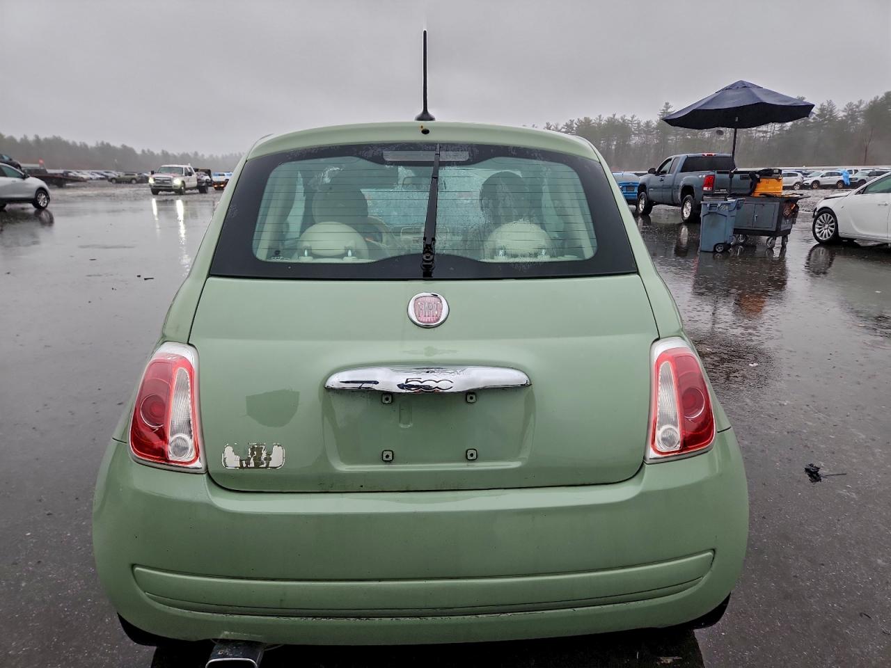 FIAT 500 Lounge Image 9