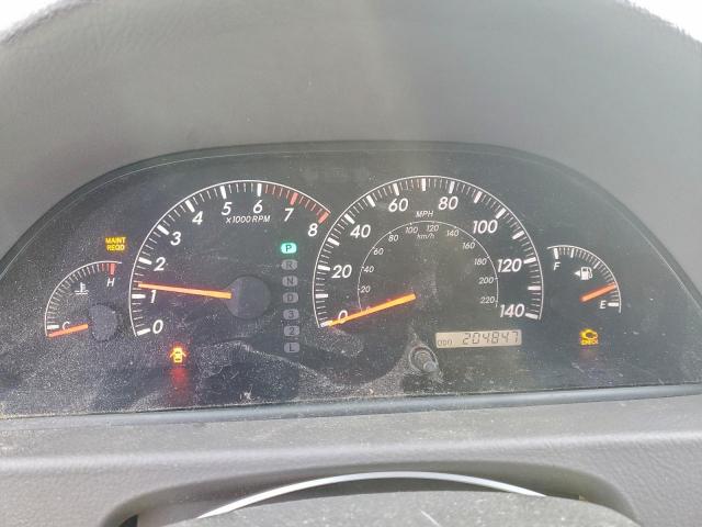 Toyota Camry Le Image 6