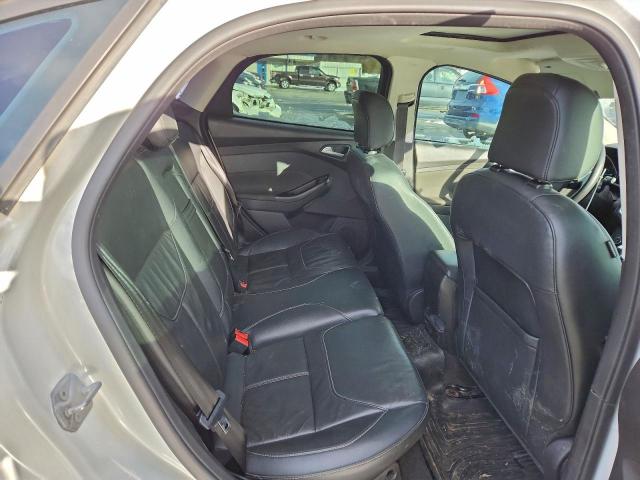 Ford Focus Titanium Image 9