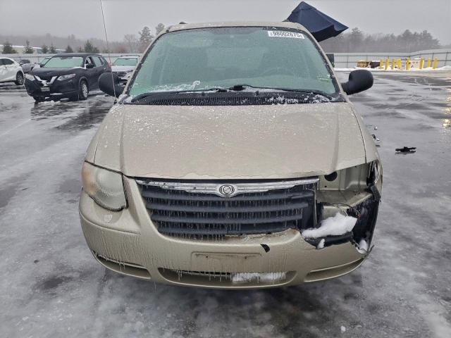 Chrysler Minivan Lx Image 4