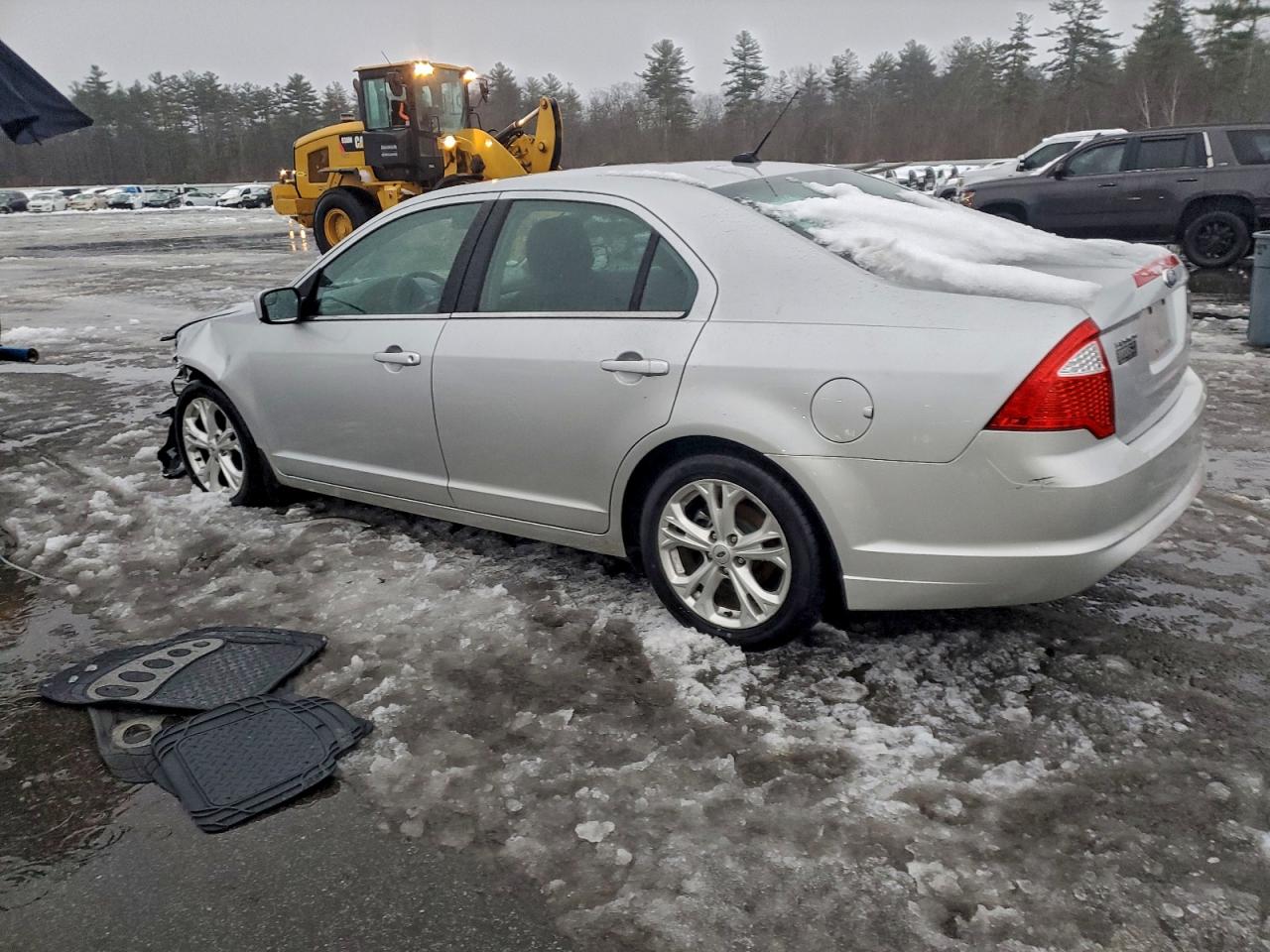 Ford Fusion Se Image 4