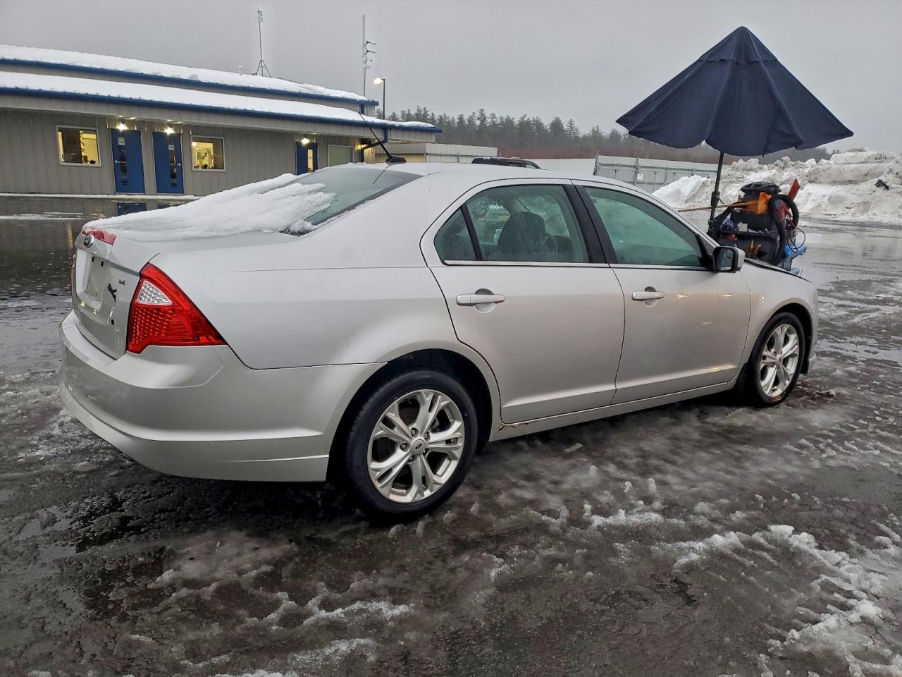 Ford Fusion Se Image 9