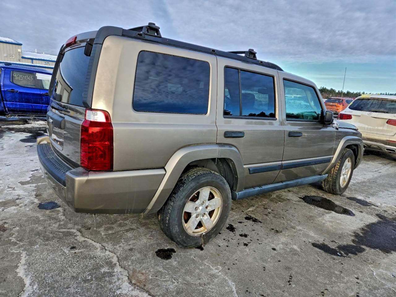 Jeep Commander Image 2