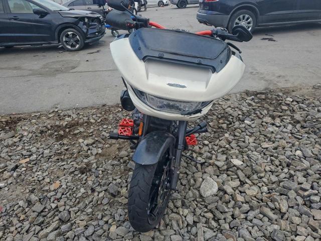 Harley-Davidson Fltrxstse Image 5