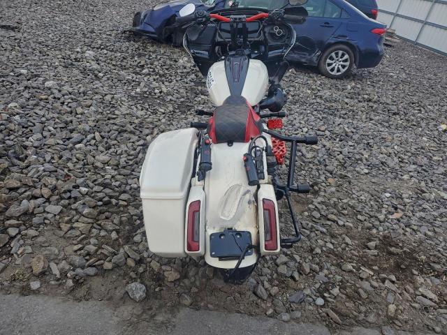 Harley-Davidson Fltrxstse Image 6